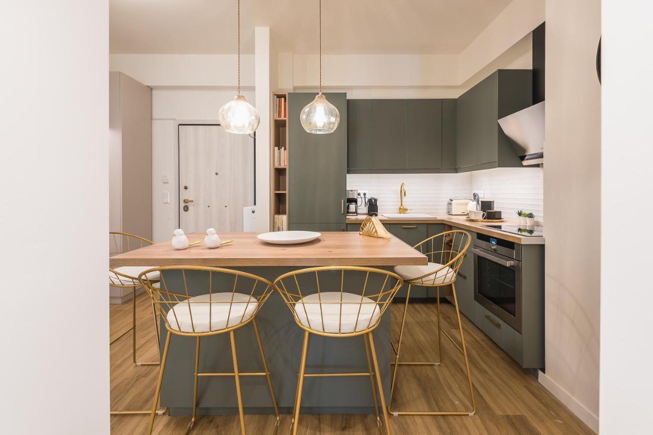 Chic And Comfort Home In Central Athènes Extérieur photo