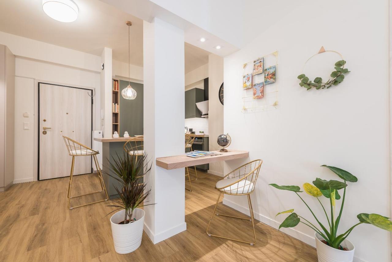 Chic And Comfort Home In Central Athènes Extérieur photo